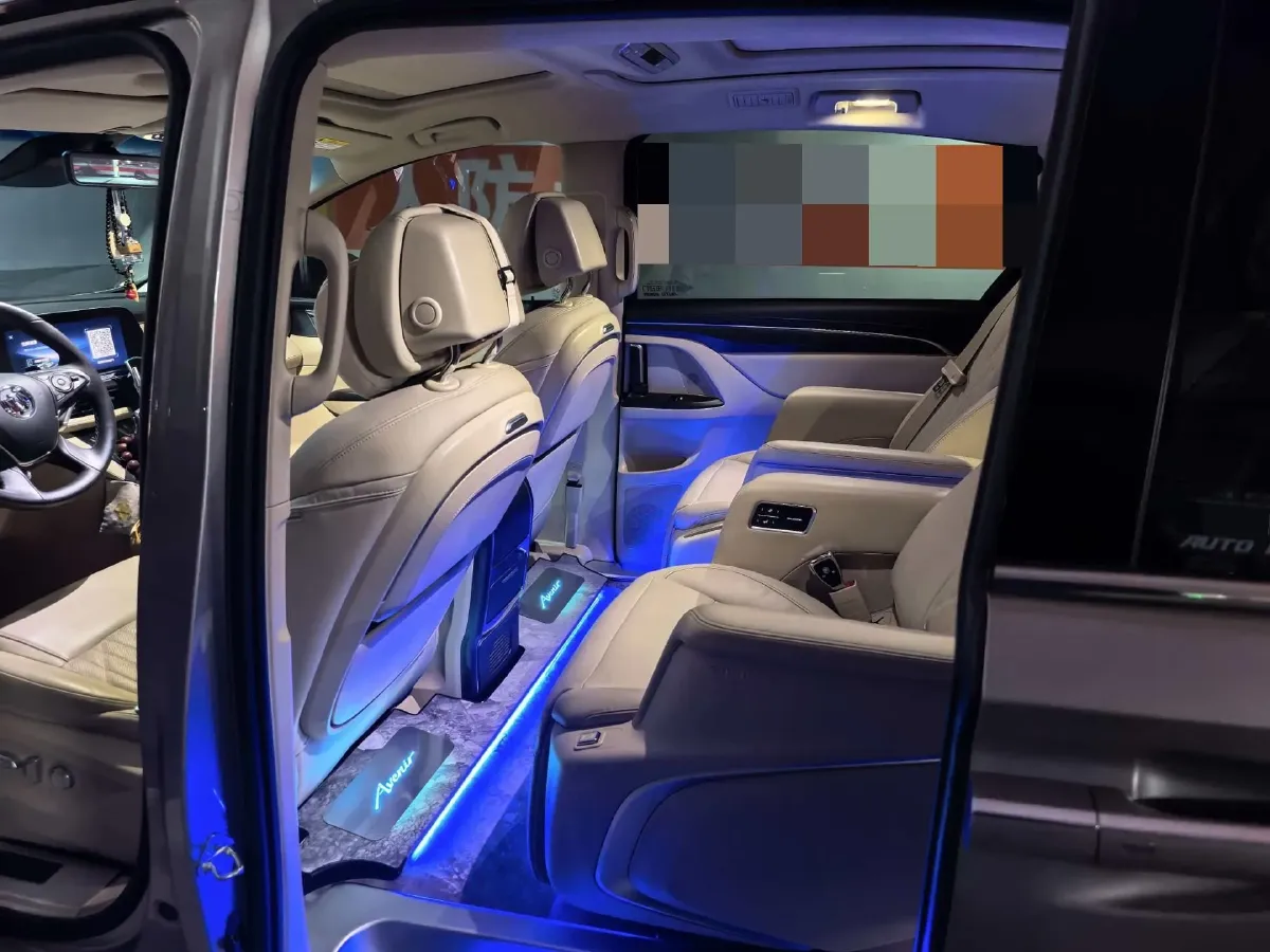 2023 Buick GL8 2.0T 237HP L4 9AT,autocango,china used car exporter,china ev exporter,chinese used car exporter,chinese used ev exporter