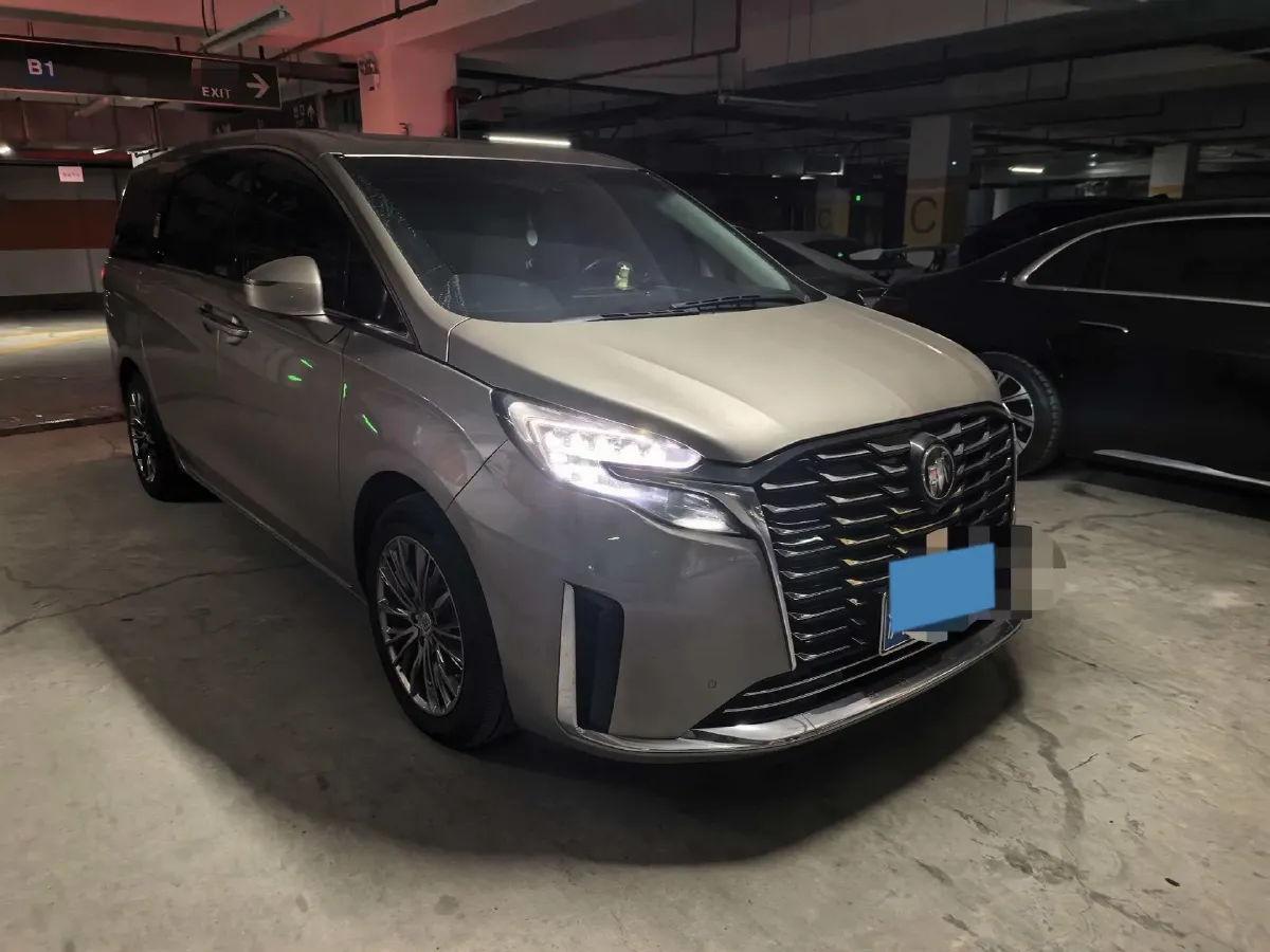 2023 Buick GL8 2.0T 237HP L4 9AT,autocango,china used car exporter,china ev exporter,chinese used car exporter,chinese used ev exporter