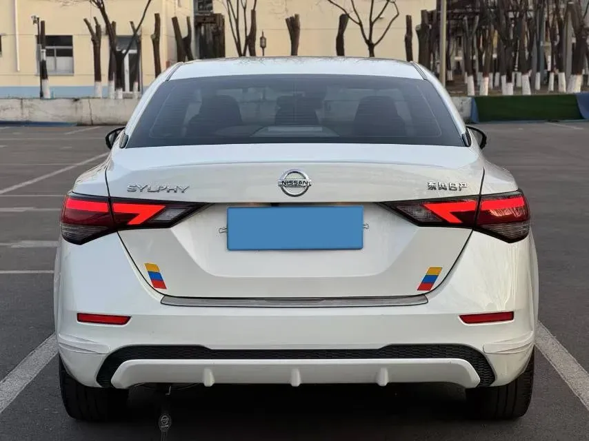 2021 Nissan Sylphy 1.6L 135HP L4 CVT,autocango,china used car exporter,china ev exporter,chinese used car exporter,chinese used ev exporter