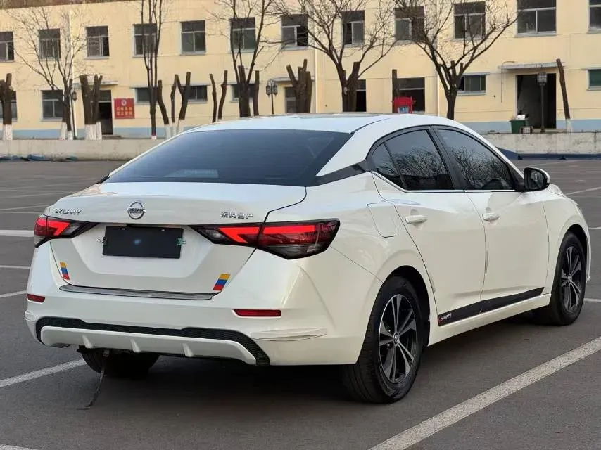 2021 Nissan Sylphy 1.6L 135HP L4 CVT,autocango,china used car exporter,china ev exporter,chinese used car exporter,chinese used ev exporter
