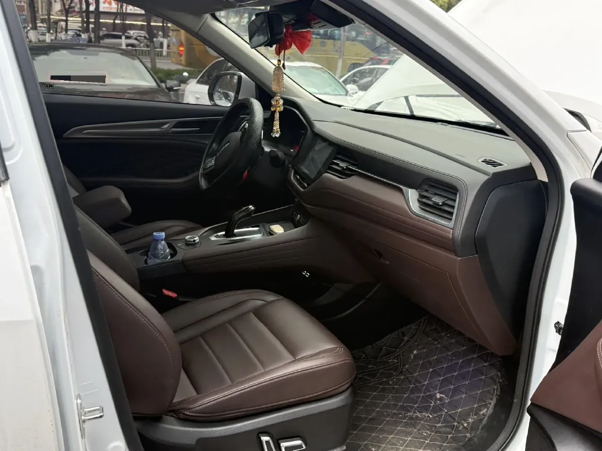 2020 Haval F7 1.5T 169HP L4 7DCT,autocango,china used car exporter,china ev exporter,chinese used car exporter,chinese used ev exporter