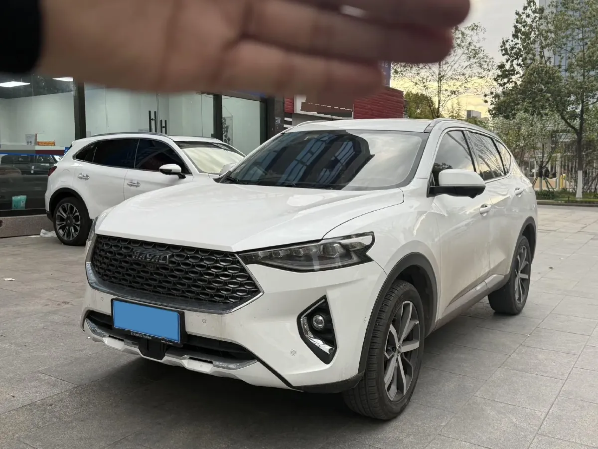 2020 Haval F7 1.5T 169HP L4 7DCT,autocango,china used car exporter,china ev exporter,chinese used car exporter,chinese used ev exporter