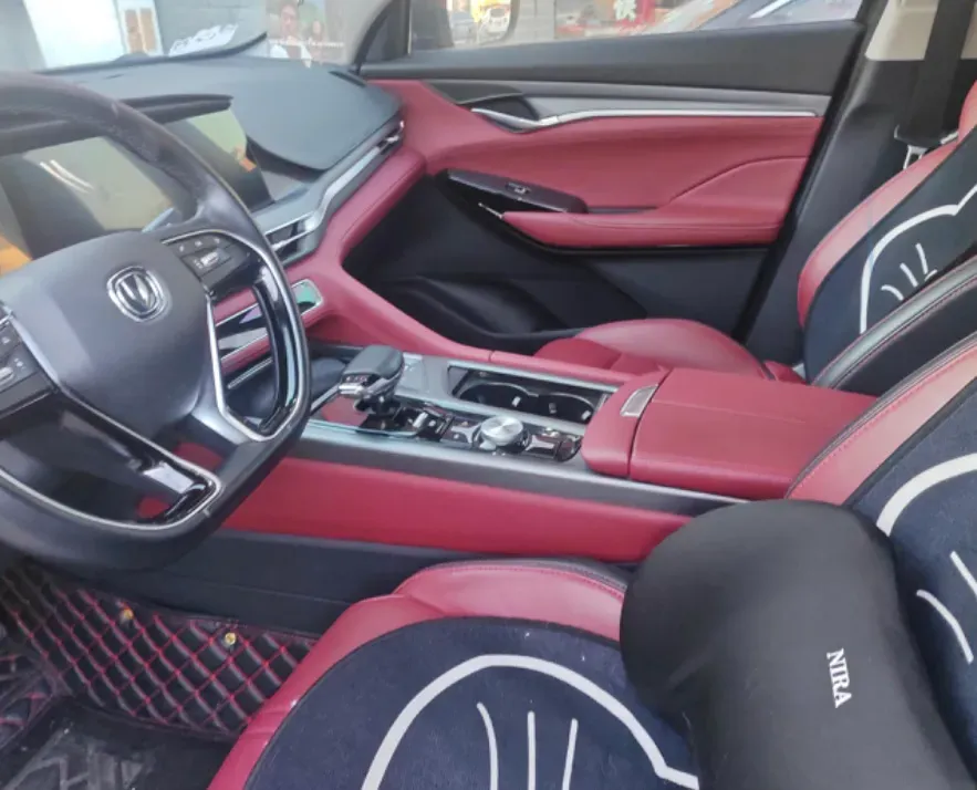 2022 ChangAn CS75 Plus 1.5T 178HP L4 6AT,autocango,china used car exporter,china ev exporter,chinese used car exporter,chinese used ev exporter