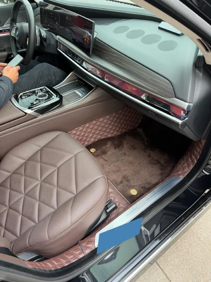 2023 BMW 7 Series 3.0T 272HP L6 8AT,autocango,china used car exporter,china ev exporter,chinese used car exporter,chinese used ev exporter