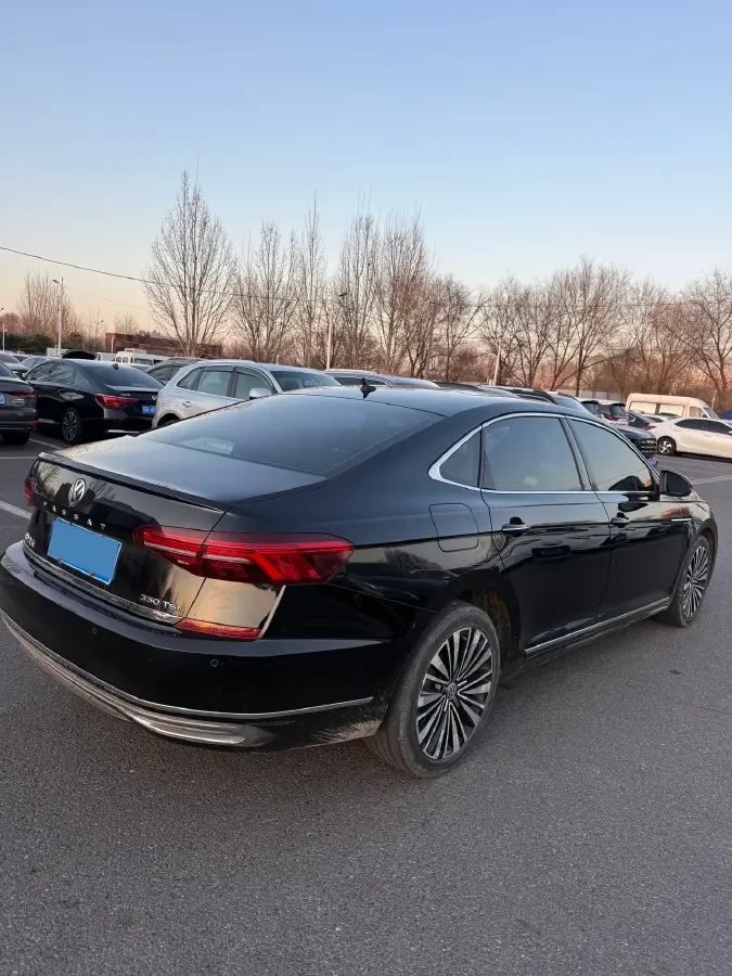 2019 Volvo V40 1.5T 152HP L4 6AT,autocango,china used car exporter,china ev exporter,chinese used car exporter,chinese used ev exporter