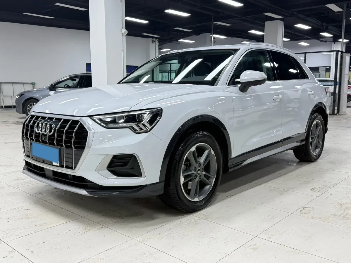 2021 Audi Q3 1.4T 150HP L4 7DCT,autocango,china used car exporter,china ev exporter,chinese used car exporter,chinese used ev exporter