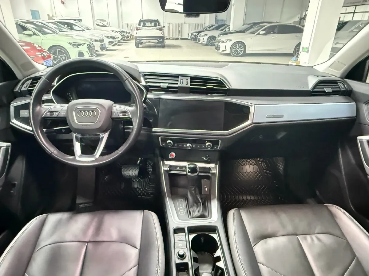 2021 Audi Q3 1.4T 150HP L4 7DCT,autocango,china used car exporter,china ev exporter,chinese used car exporter,chinese used ev exporter