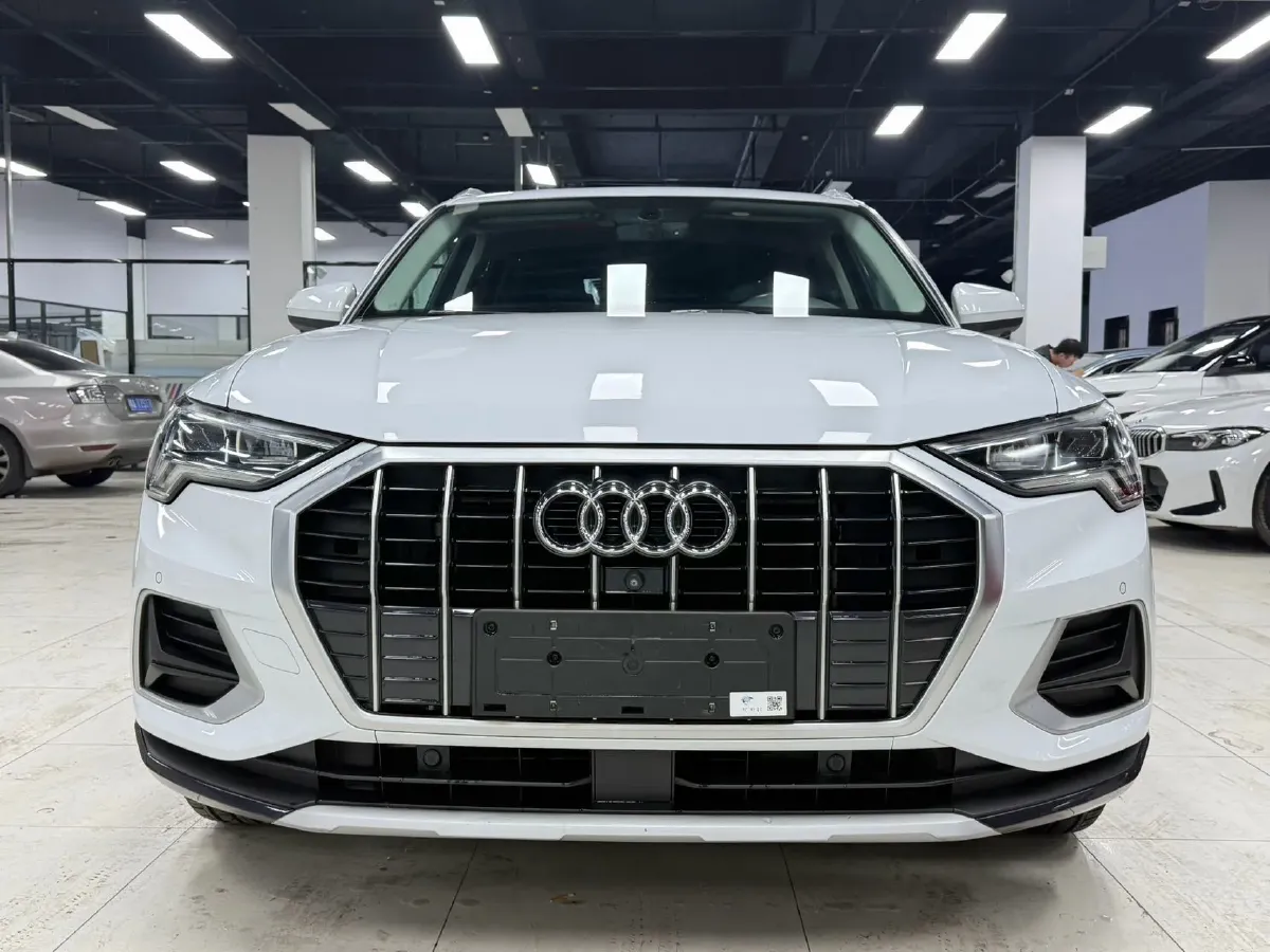 2021 Audi Q3 1.4T 150HP L4 7DCT,autocango,china used car exporter,china ev exporter,chinese used car exporter,chinese used ev exporter