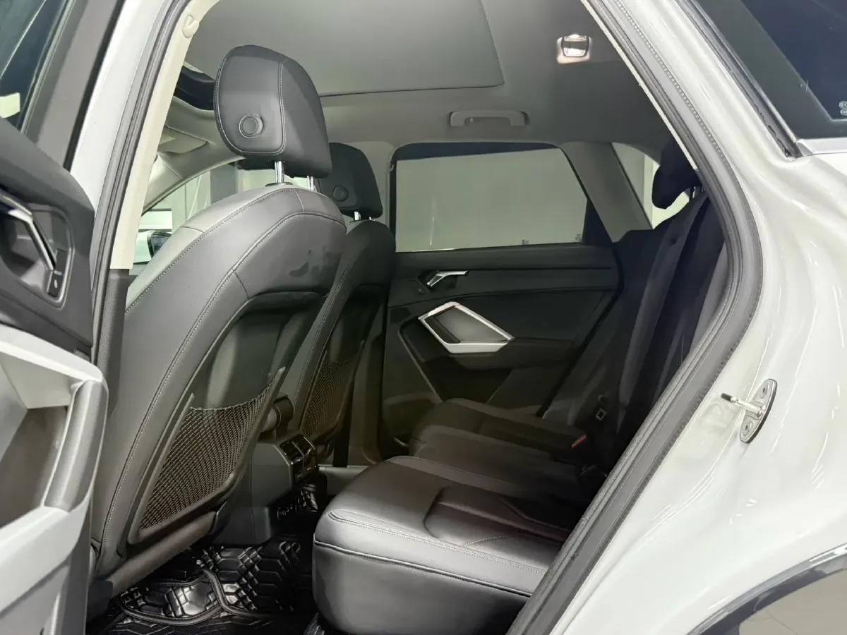 2021 Audi Q3 1.4T 150HP L4 7DCT,autocango,china used car exporter,china ev exporter,chinese used car exporter,chinese used ev exporter