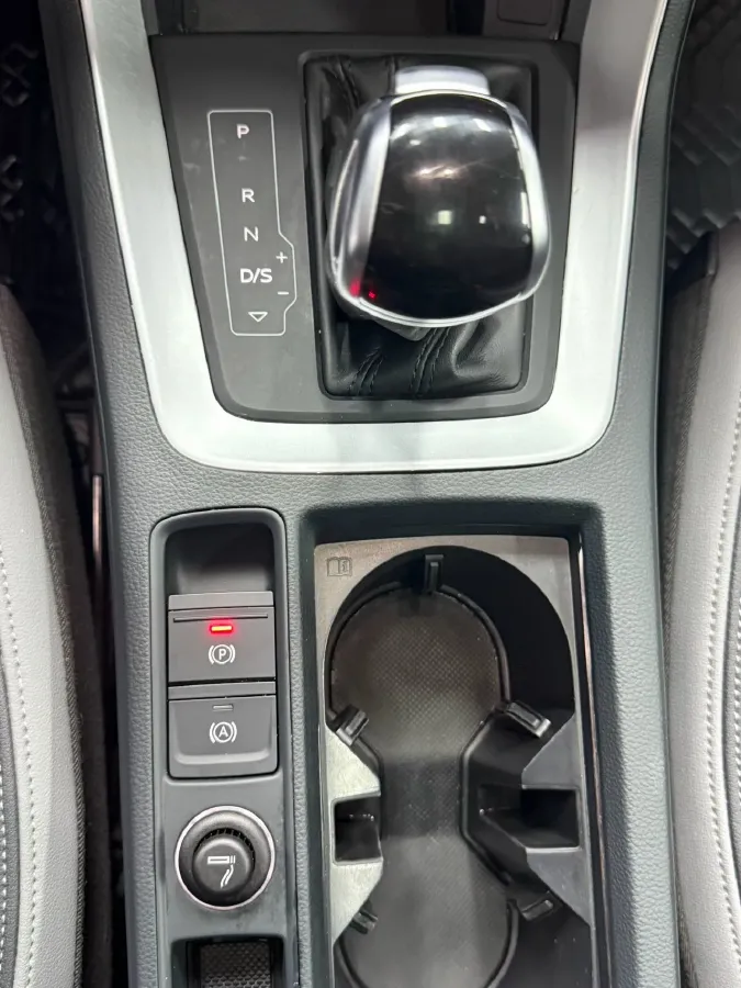 2021 Audi Q3 1.4T 150HP L4 7DCT,autocango,china used car exporter,china ev exporter,chinese used car exporter,chinese used ev exporter