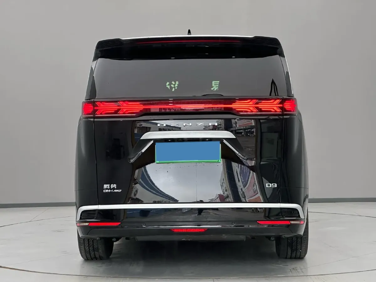 2024 Denza D9 1.5T 139HP L4 E-CVT PHEV 40KWH,autocango,china used car exporter,china ev exporter,chinese used car exporter,chinese used ev exporter