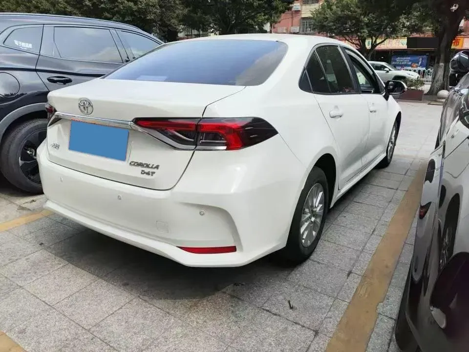2022 Toyota Corolla 1.2T 116HP L4 CVT,autocango,china used car exporter,china ev exporter,chinese used car exporter,chinese used ev exporter