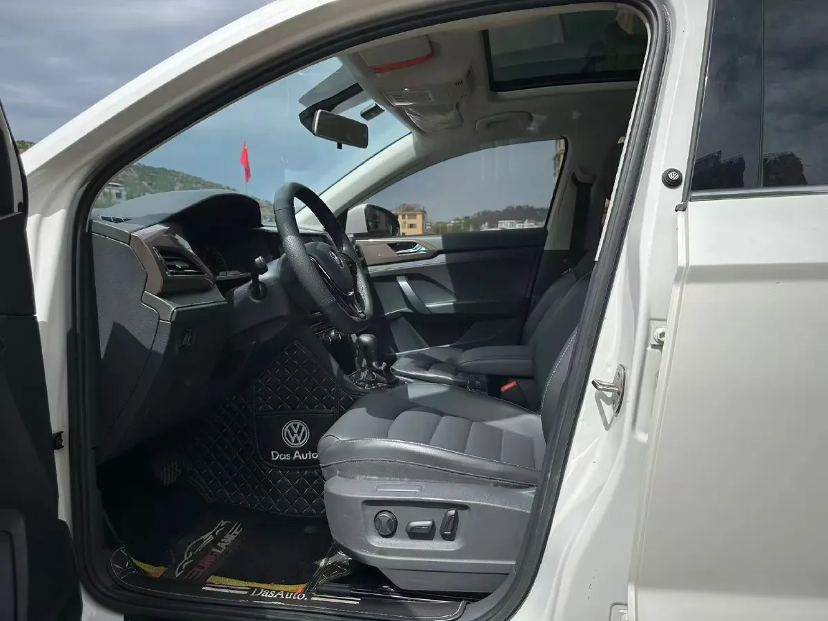 2020 Volkswagen Tharu 1.4T 150HP L4 7DCT,autocango,china used car exporter,china ev exporter,chinese used car exporter,chinese used ev exporter