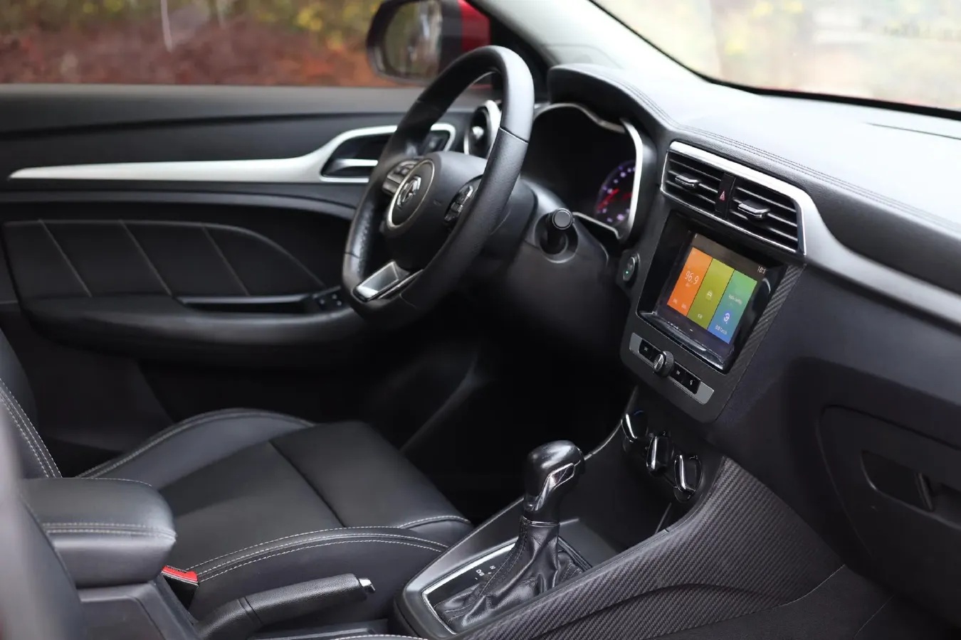 2017 MG ZS 1.5L 120HP L4 4AT,autocango,china used car exporter,china ev exporter,chinese used car exporter,chinese used ev exporter