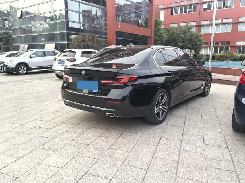2021 BMW 5 Series 2.0T 252HP L4 8AT,autocango,china used car exporter,china ev exporter,chinese used car exporter,chinese used ev exporter