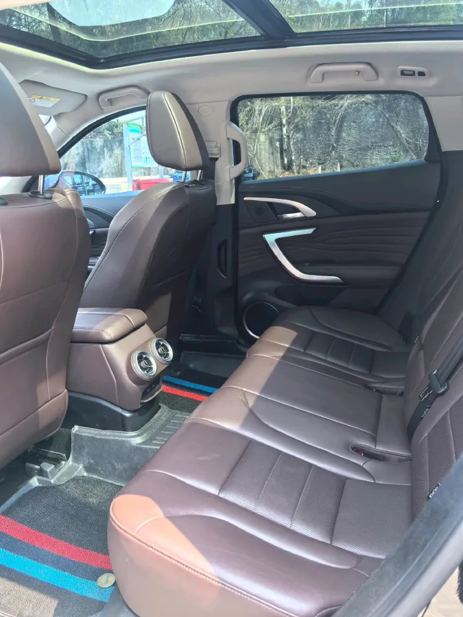 2020 WEY VV7 2.0T 227HP L4 7DCT,autocango,china used car exporter,china ev exporter,chinese used car exporter,chinese used ev exporter