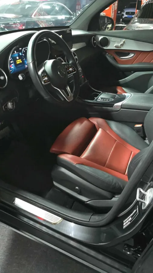 2021 Mercedes-Benz GLC Coupe 2.0T 197HP L4 9AT,autocango,china used car exporter,china ev exporter,chinese used car exporter,chinese used ev exporter