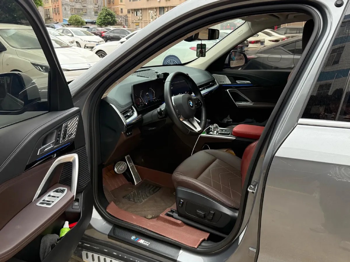 2024 BMW X1 2.0T 204HP L4 7DCT,autocango,china used car exporter,china ev exporter,chinese used car exporter,chinese used ev exporter