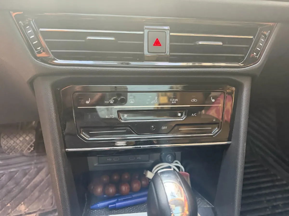 2022 Volkswagen Tharu 1.4T 150HP L4 7DCT,autocango,china used car exporter,china ev exporter,chinese used car exporter,chinese used ev exporter