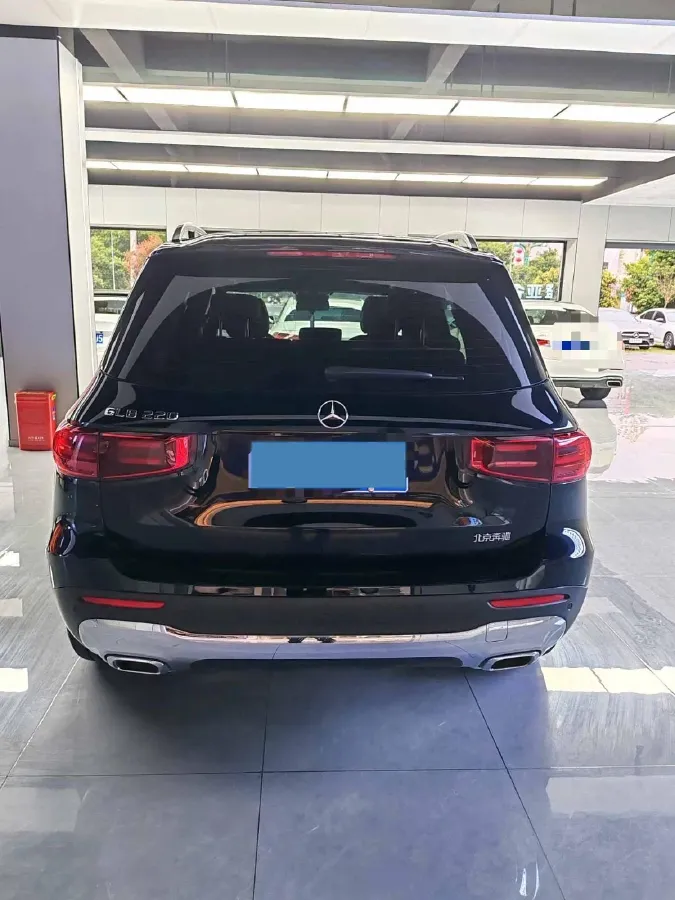 2024 Mercedes-Benz GLB Class 2.0T 190HP L4 8DCT,autocango,china used car exporter,china ev exporter,chinese used car exporter,chinese used ev exporter