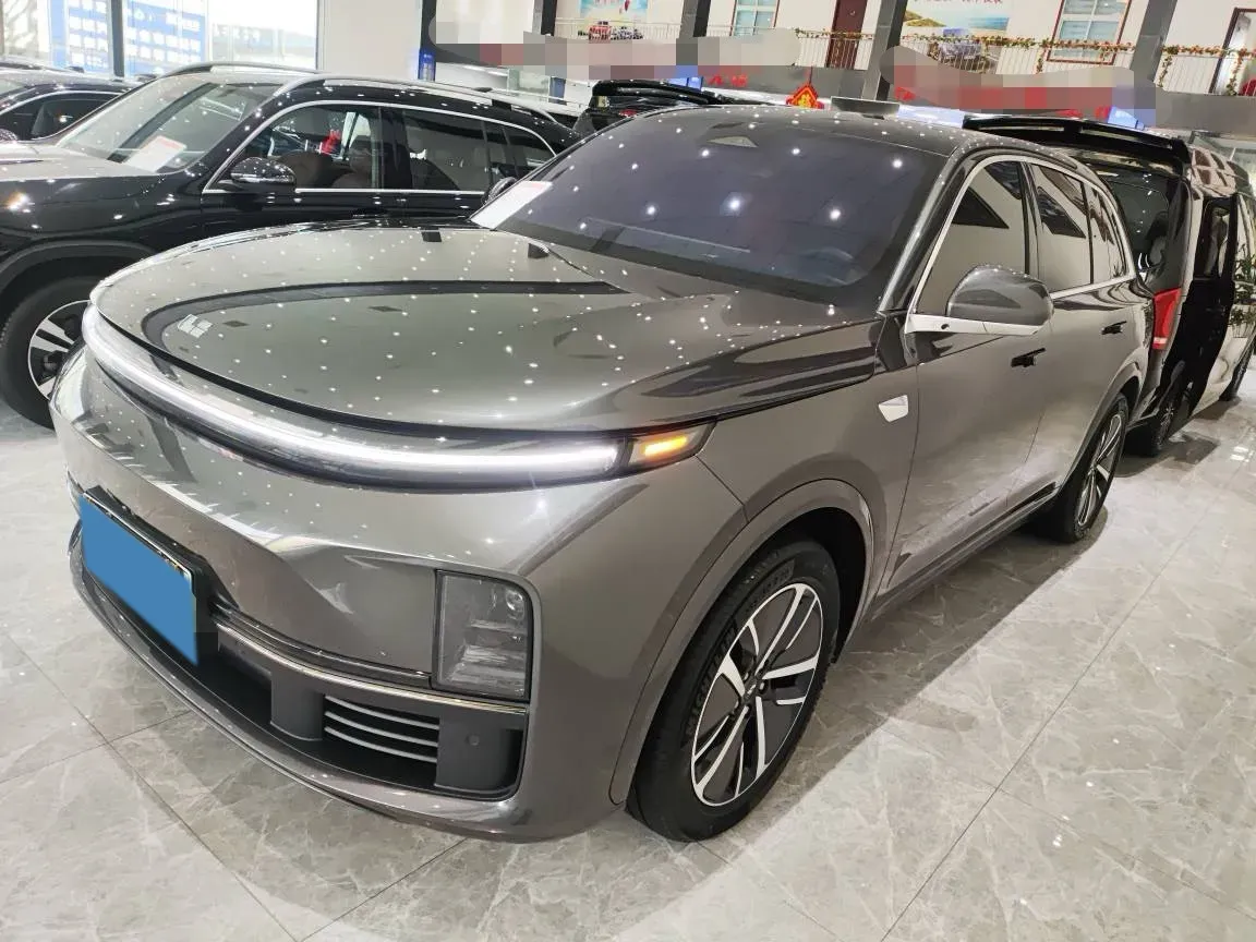 2024 Li L7 Range Extended 154HP REEV 42.8KWH,autocango,china used car exporter,china ev exporter,chinese used car exporter,chinese used ev exporter