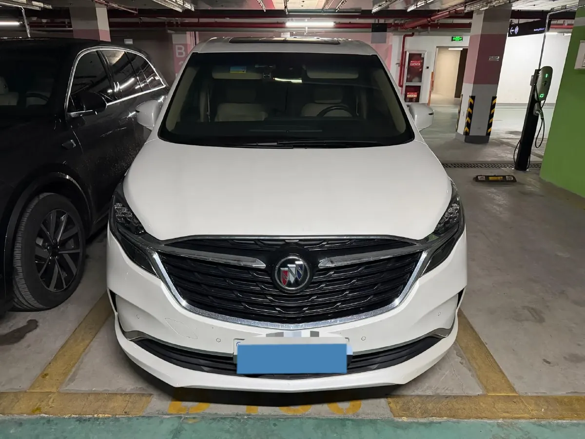 2021 Buick GL8 2.0T 237HP L4 9AT,autocango,china used car exporter,china ev exporter,chinese used car exporter,chinese used ev exporter