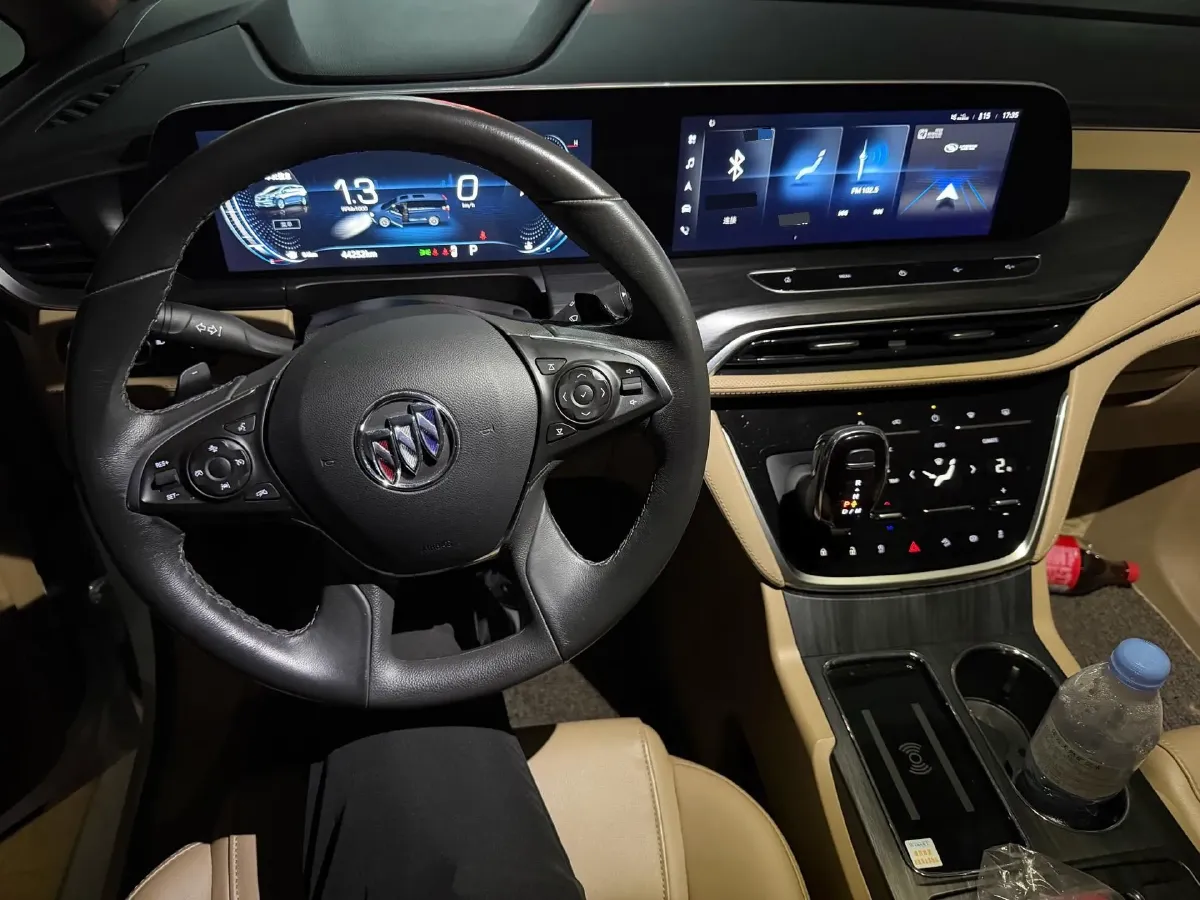 2021 Buick GL8 2.0T 237HP L4 9AT,autocango,china used car exporter,china ev exporter,chinese used car exporter,chinese used ev exporter