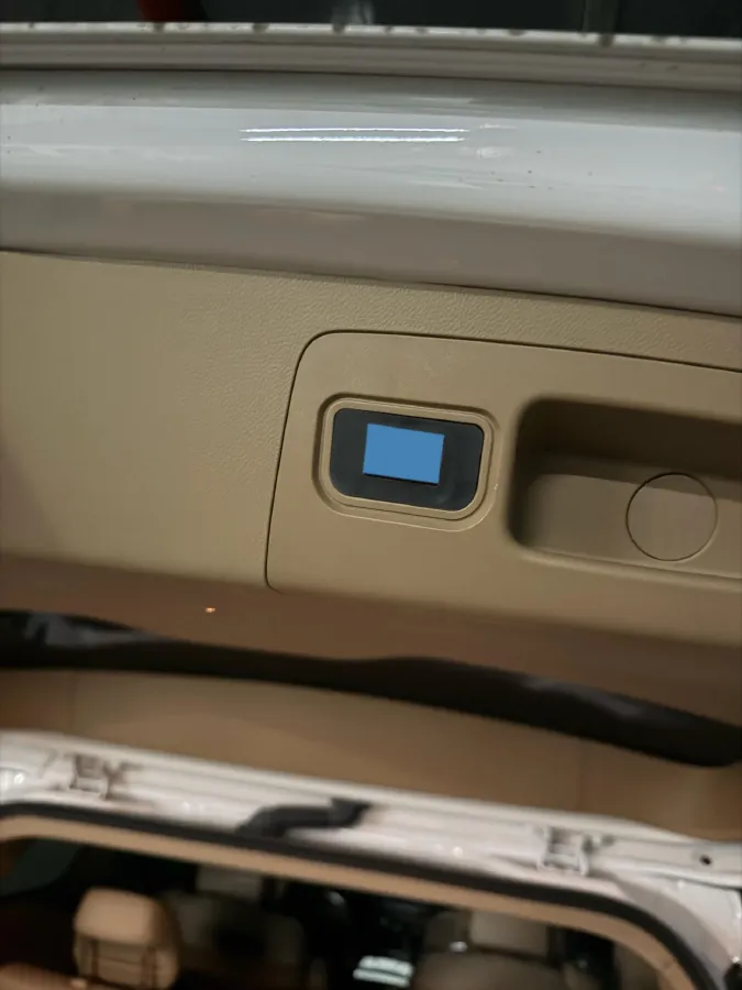 2021 Buick GL8 2.0T 237HP L4 9AT,autocango,china used car exporter,china ev exporter,chinese used car exporter,chinese used ev exporter