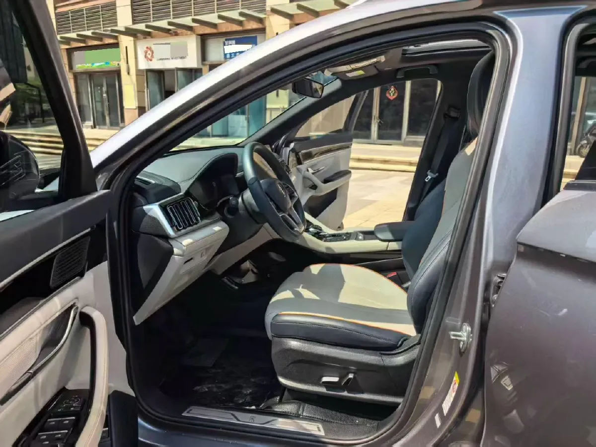 2022 Hyundai Tucson 2.0L 150HP L4 6AT Hybrid,autocango,china used car exporter,china ev exporter,chinese used car exporter,chinese used ev exporter