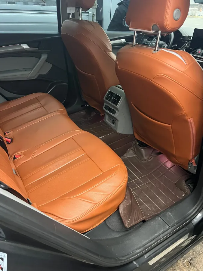 2021 Audi Q5L 2.0T 190HP L4 7DCT,autocango,china used car exporter,china ev exporter,chinese used car exporter,chinese used ev exporter