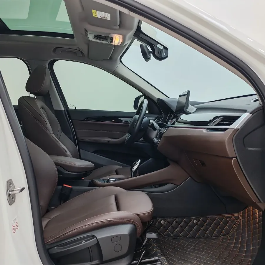 2022 BMW X1 1.5T 140HP L3 7DCT,autocango,china used car exporter,china ev exporter,chinese used car exporter,chinese used ev exporter