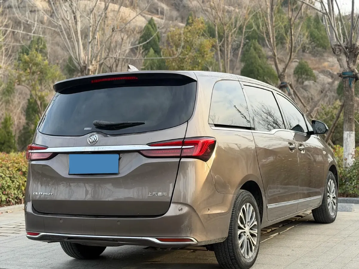 2021 Buick GL8 2.0T 237HP L4 9AT,autocango,china used car exporter,china ev exporter,chinese used car exporter,chinese used ev exporter