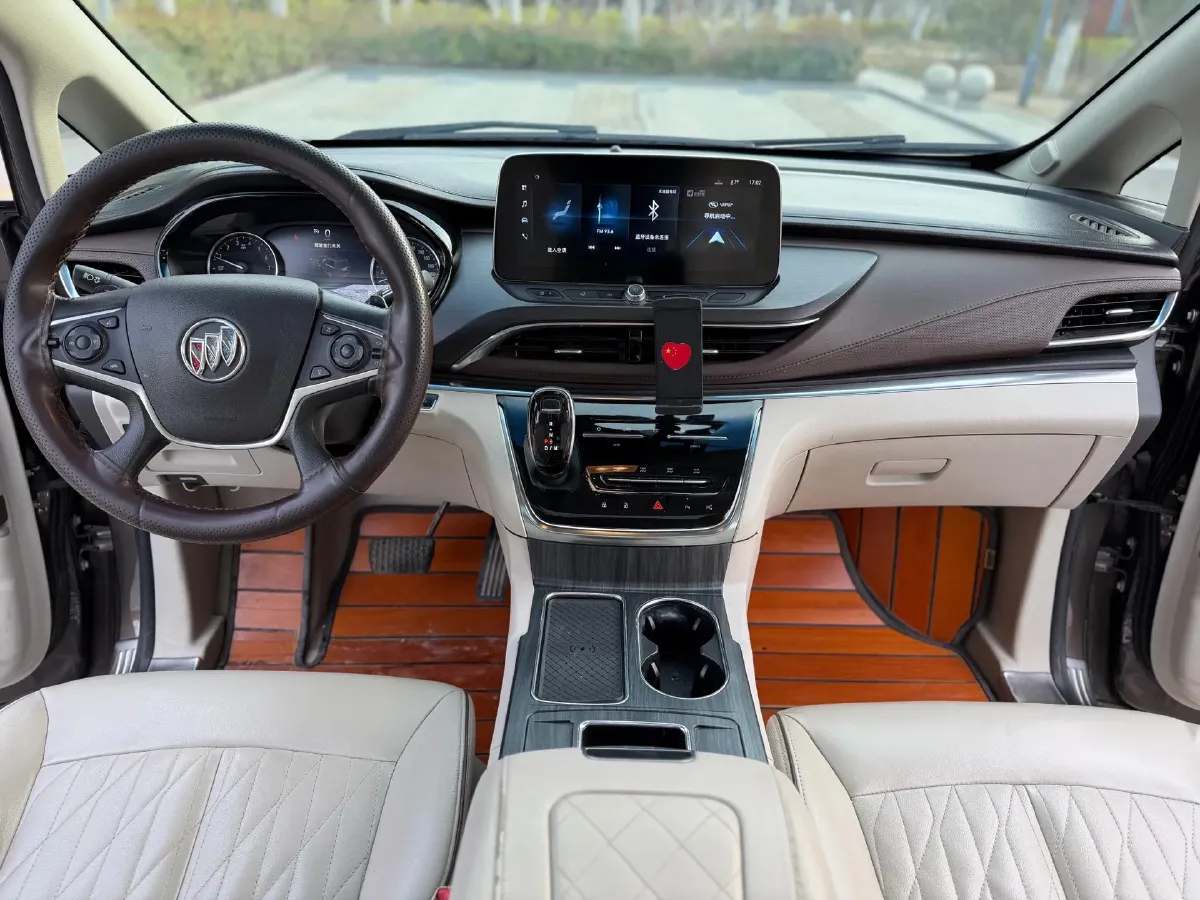 2021 Buick GL8 2.0T 237HP L4 9AT,autocango,china used car exporter,china ev exporter,chinese used car exporter,chinese used ev exporter