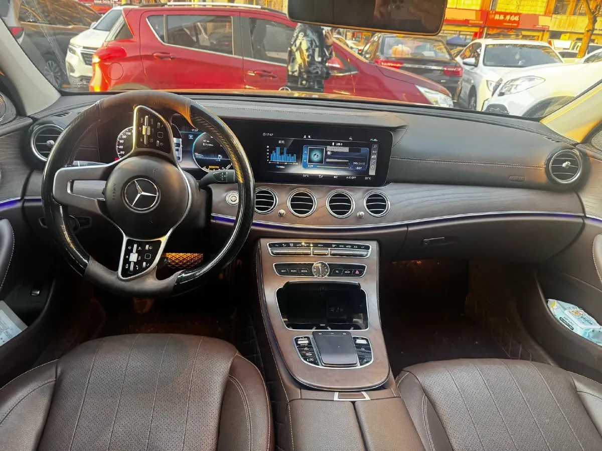 2020 Mercedes-Benz E Class 2.0T 258HP L4 9AT,autocango,china used car exporter,china ev exporter,chinese used car exporter,chinese used ev exporter