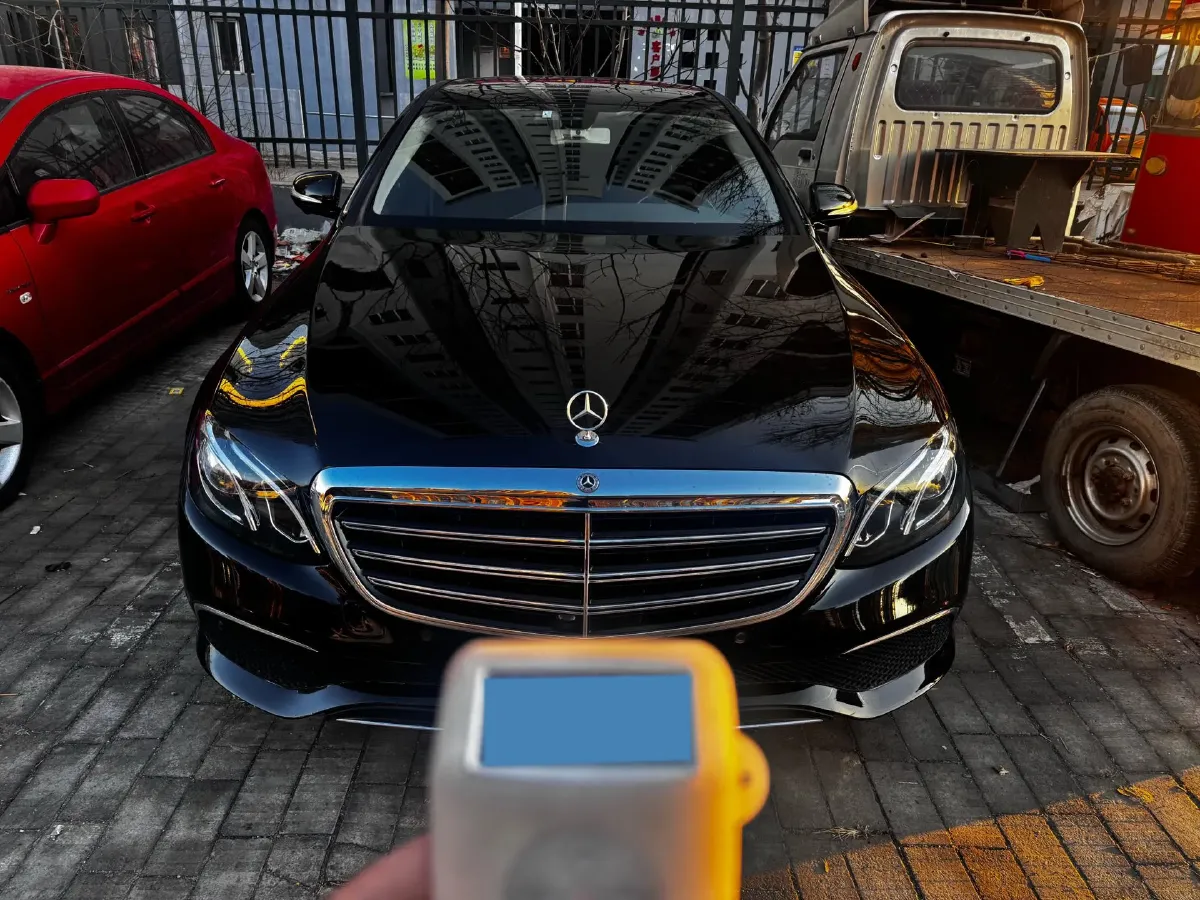 2020 Mercedes-Benz E Class 2.0T 258HP L4 9AT,autocango,china used car exporter,china ev exporter,chinese used car exporter,chinese used ev exporter