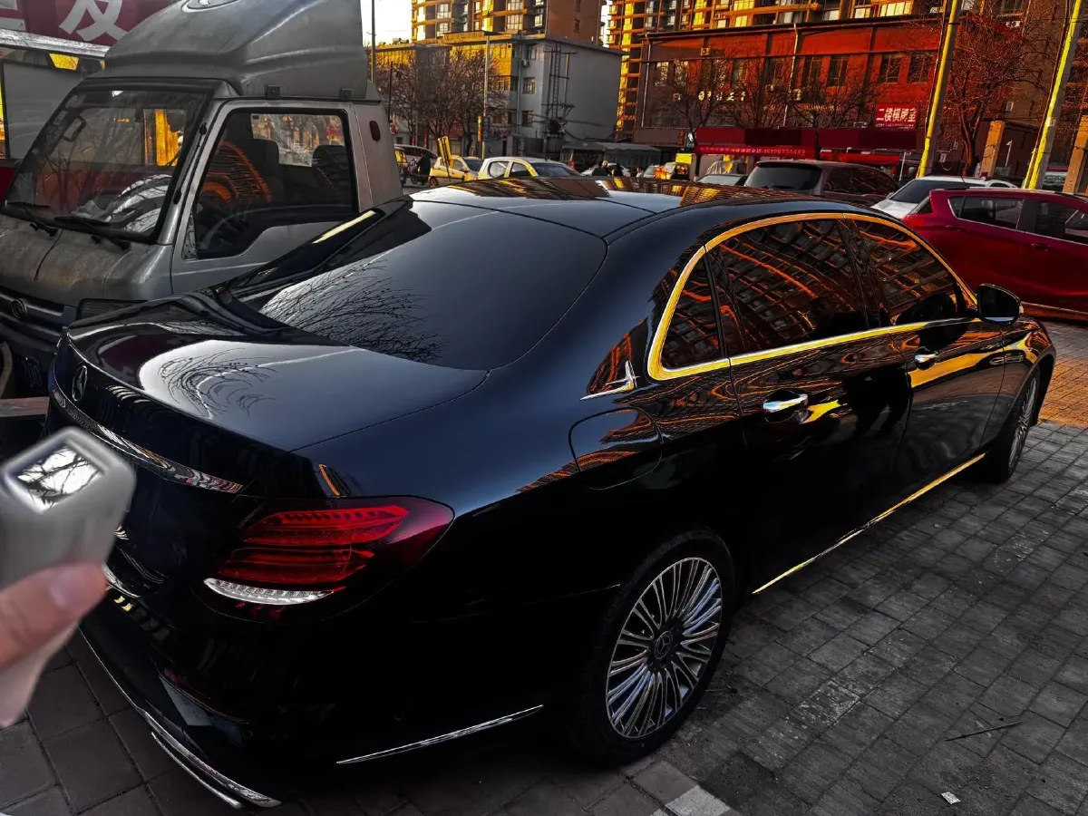 2020 Mercedes-Benz E Class 2.0T 258HP L4 9AT,autocango,china used car exporter,china ev exporter,chinese used car exporter,chinese used ev exporter