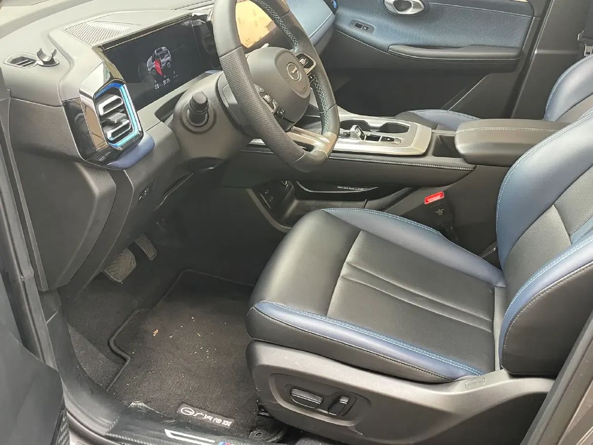 2023 GAC Trumpchi GS3 1.5T 177HP L4 7DCT,autocango,china used car exporter,china ev exporter,chinese used car exporter,chinese used ev exporter