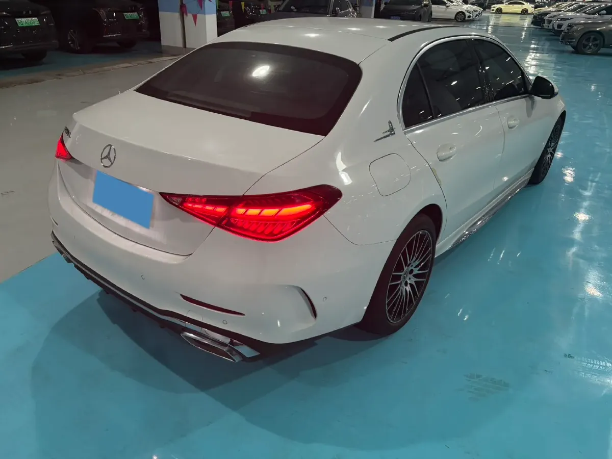2023 Mercedes-Benz C Class 1.5T 170HP L4 9AT,autocango,china used car exporter,china ev exporter,chinese used car exporter,chinese used ev exporter