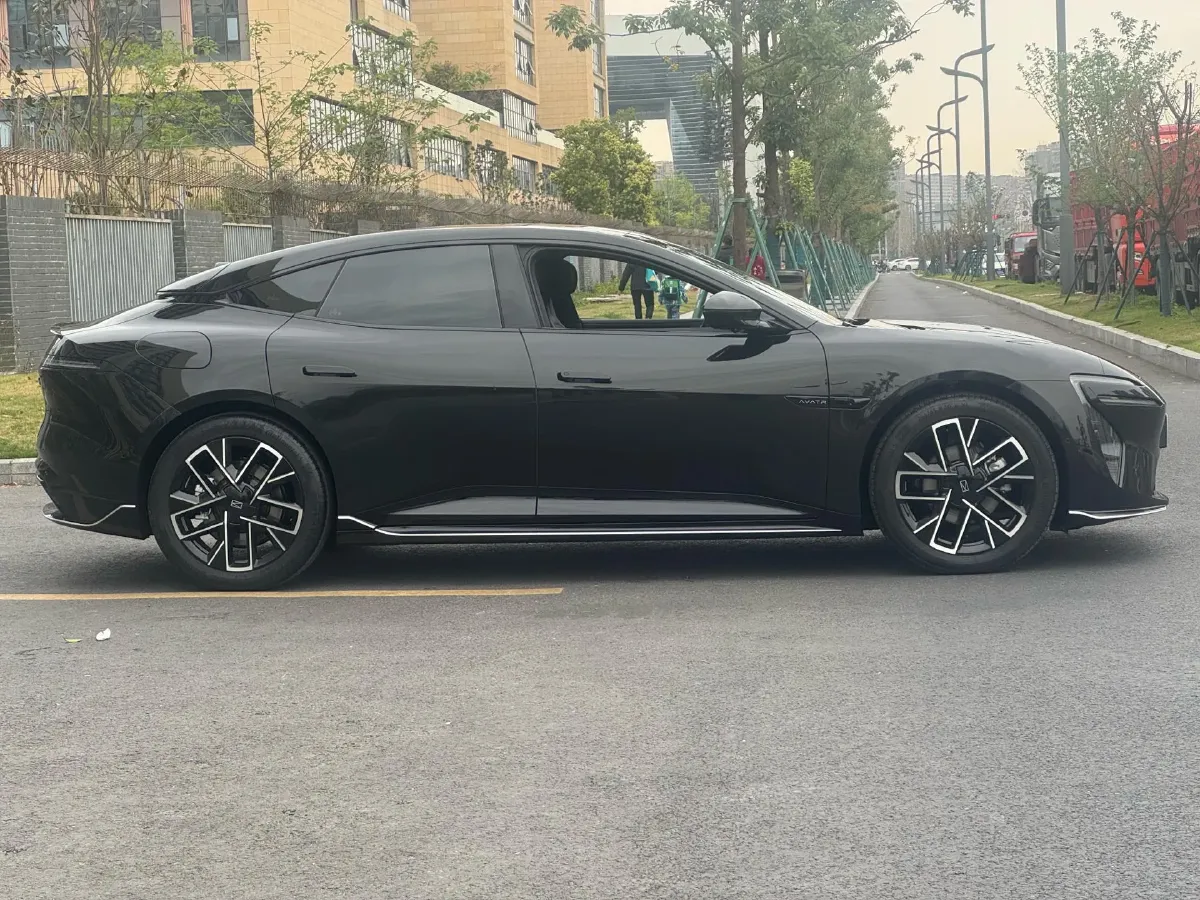 2025 Exceed Sterra ES BEV 77KWH,autocango,china used car exporter,china ev exporter,chinese used car exporter,chinese used ev exporter