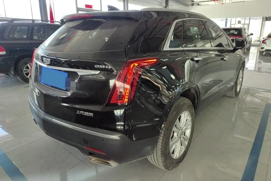 2020 Cadillac XT5 2.0T 241HP L4 9AT,autocango,china used car exporter,china ev exporter,chinese used car exporter,chinese used ev exporter