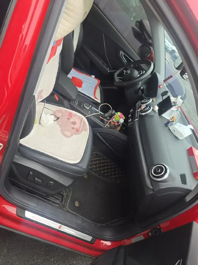 2022 Audi Q2L 1.4T 150HP L4 7DCT,autocango,china used car exporter,china ev exporter,chinese used car exporter,chinese used ev exporter