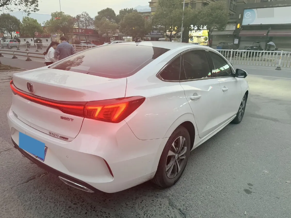 2024 ChangAn Eado 1.4T 160HP L4 7DCT,autocango,china used car exporter,china ev exporter,chinese used car exporter,chinese used ev exporter