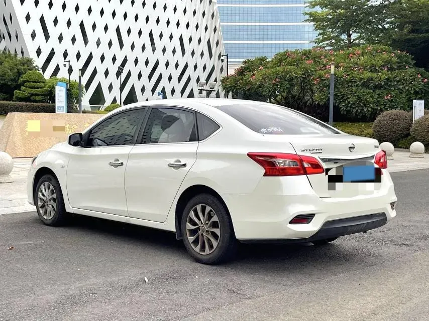 2021 Nissan Sylphy 1.6L 122HP L4 CVT,autocango,china used car exporter,china ev exporter,chinese used car exporter,chinese used ev exporter