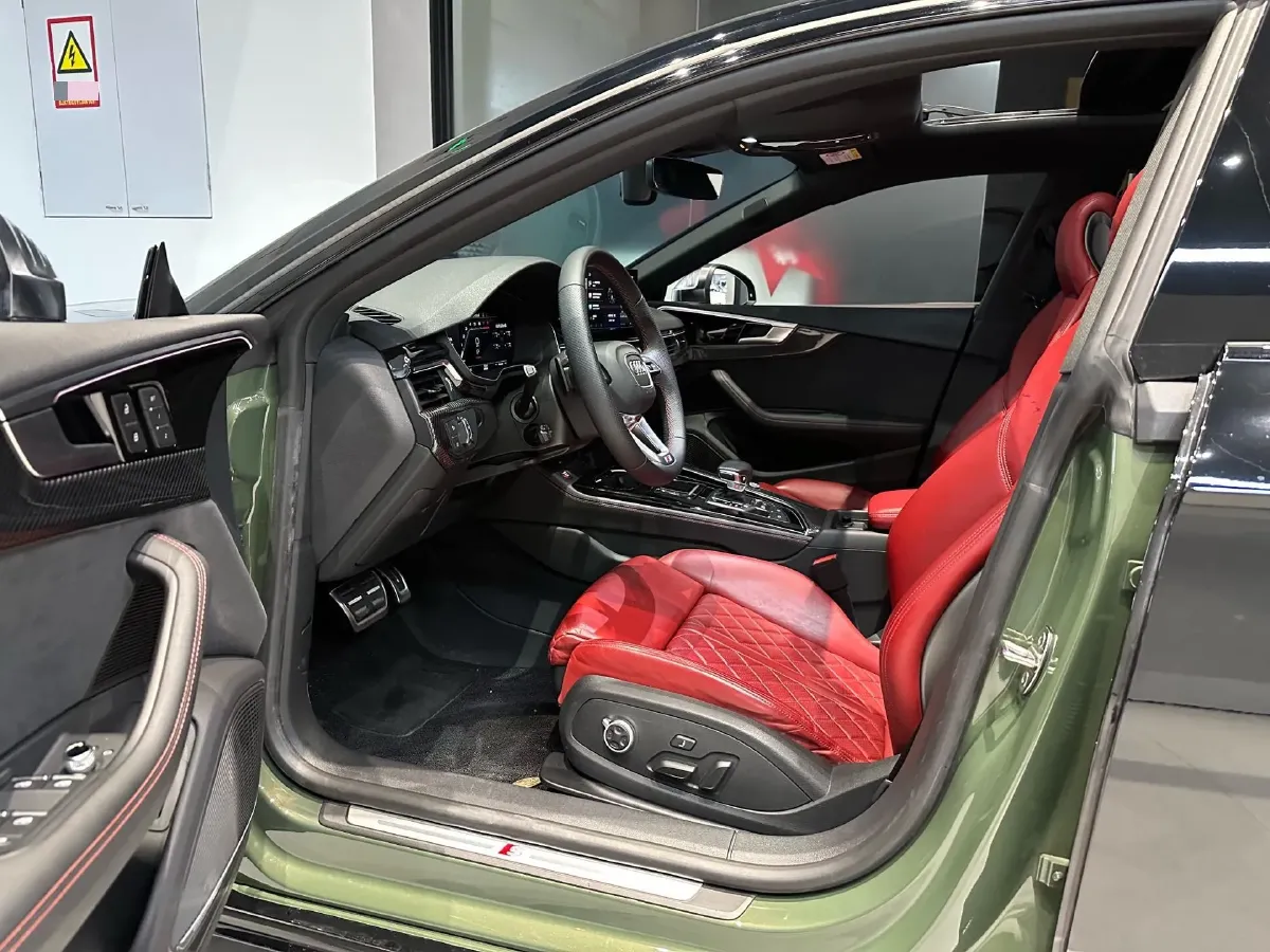 2023 Audi S5 3.0T 354HP V6 8AT,autocango,china used car exporter,china ev exporter,chinese used car exporter,chinese used ev exporter