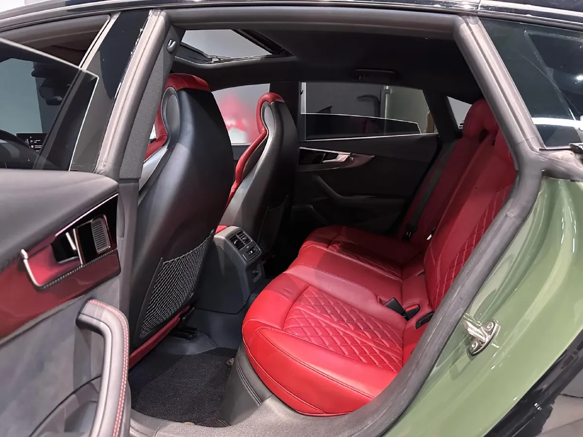 2023 Audi S5 3.0T 354HP V6 8AT,autocango,china used car exporter,china ev exporter,chinese used car exporter,chinese used ev exporter