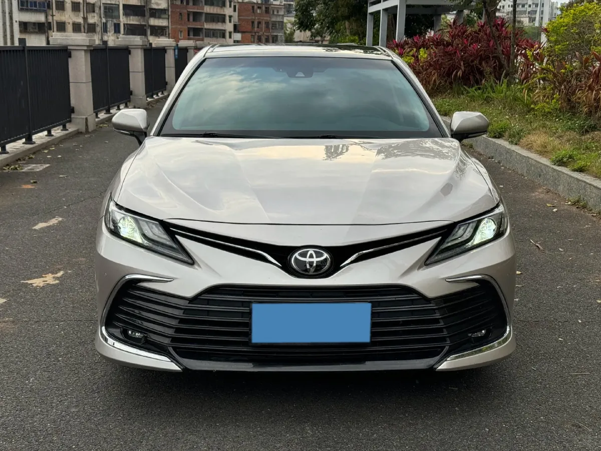 2019 Toyota Camry 2.5L 209HP L4 8AT,autocango,china used car exporter,china ev exporter,chinese used car exporter,chinese used ev exporter