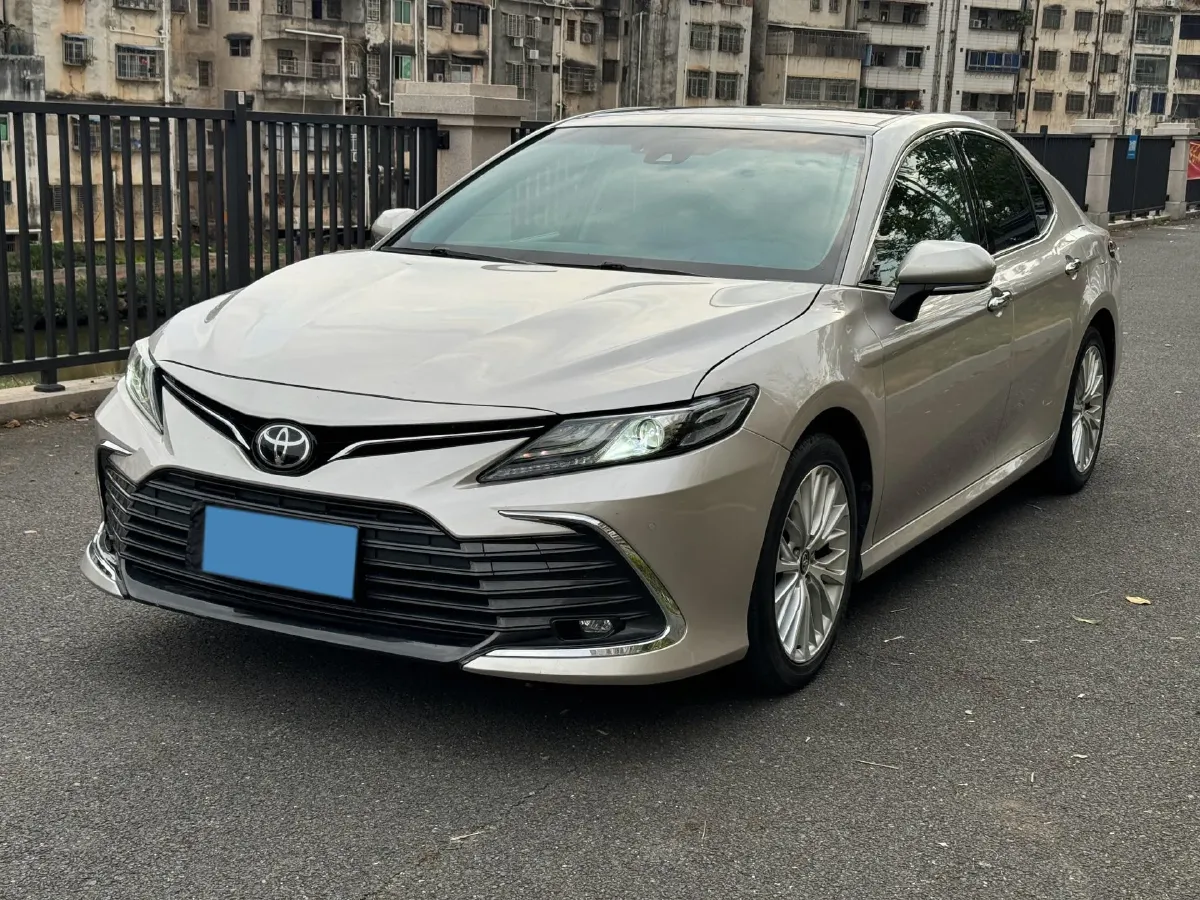 2019 Toyota Camry 2.5L 209HP L4 8AT,autocango,china used car exporter,china ev exporter,chinese used car exporter,chinese used ev exporter