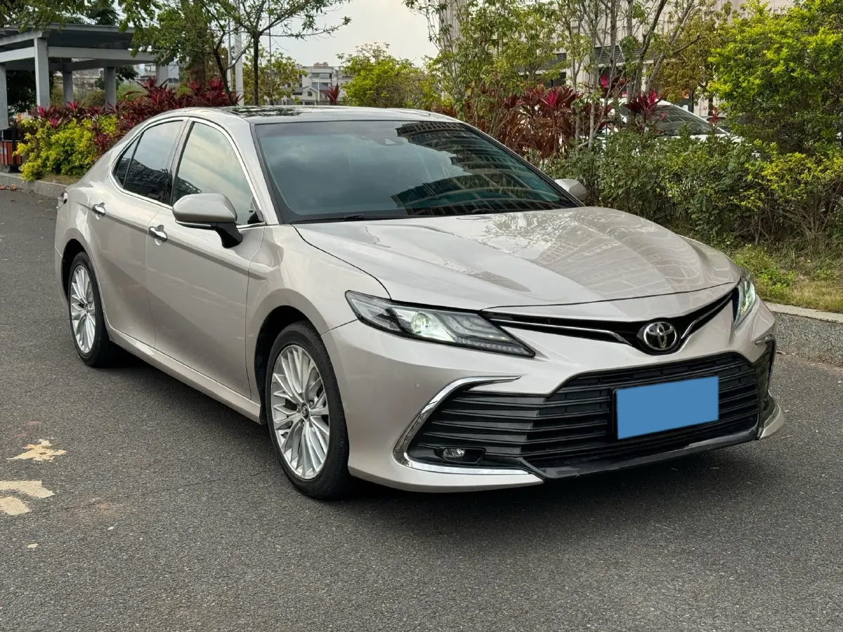 2019 Toyota Camry 2.5L 209HP L4 8AT,autocango,china used car exporter,china ev exporter,chinese used car exporter,chinese used ev exporter