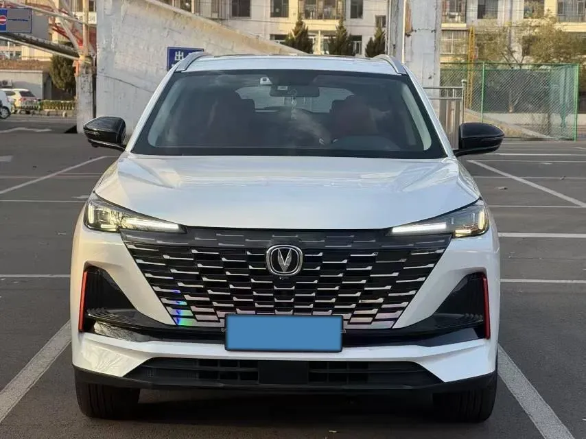2022 ChangAn CS55 Plus 1.5T 180HP L4 7DCT,autocango,china used car exporter,china ev exporter,chinese used car exporter,chinese used ev exporter