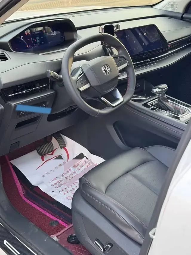 2022 ChangAn CS55 Plus 1.5T 180HP L4 7DCT,autocango,china used car exporter,china ev exporter,chinese used car exporter,chinese used ev exporter